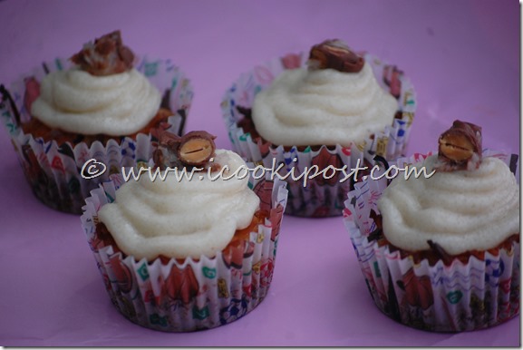 Chocolate Almond joy cupcakes (8) Chocolate Almond joy cupcakes (8)